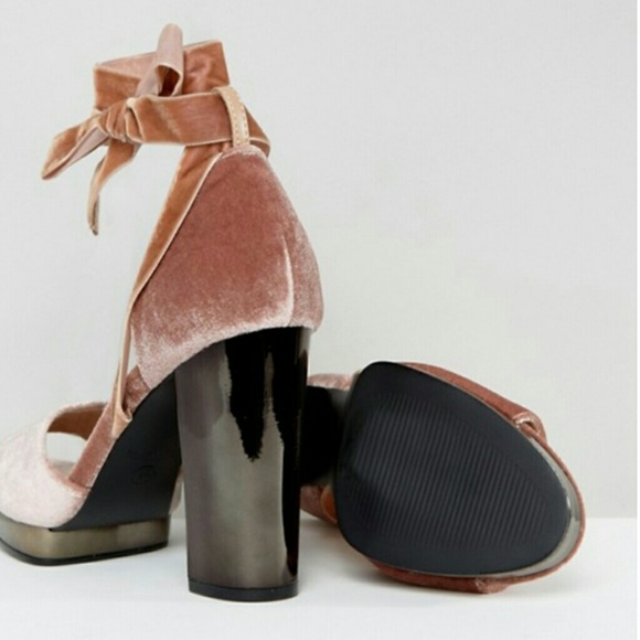 🆕Asos Truffle Collection Tie Up Slim Platform 🆕 - Picture 3 of 8